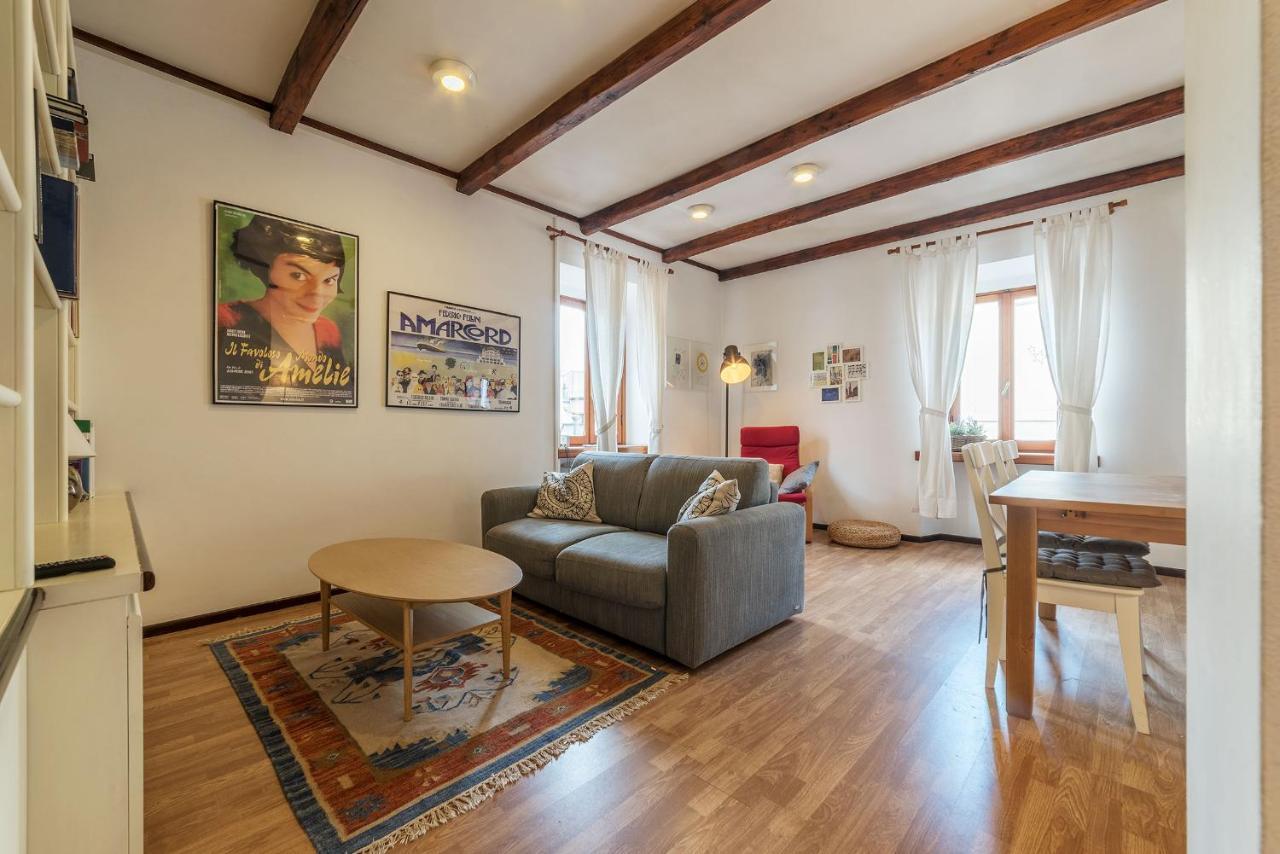 Colosseo Modern Apartment Рим Екстер'єр фото