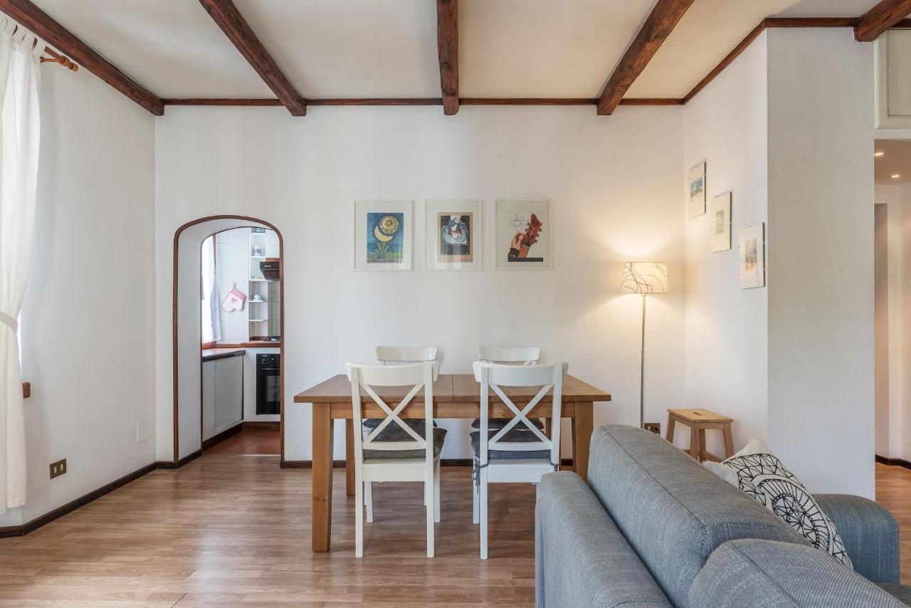 Colosseo Modern Apartment Рим Екстер'єр фото