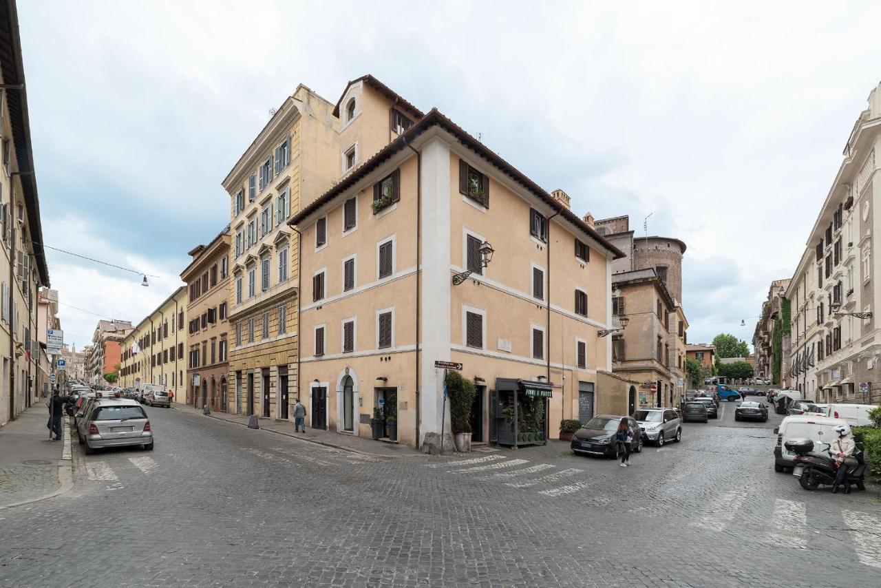 Colosseo Modern Apartment Рим Екстер'єр фото