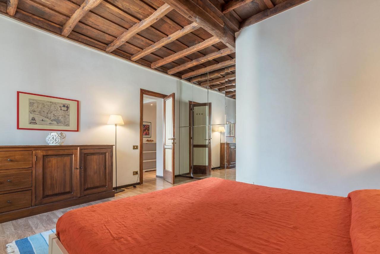 Colosseo Modern Apartment Рим Екстер'єр фото